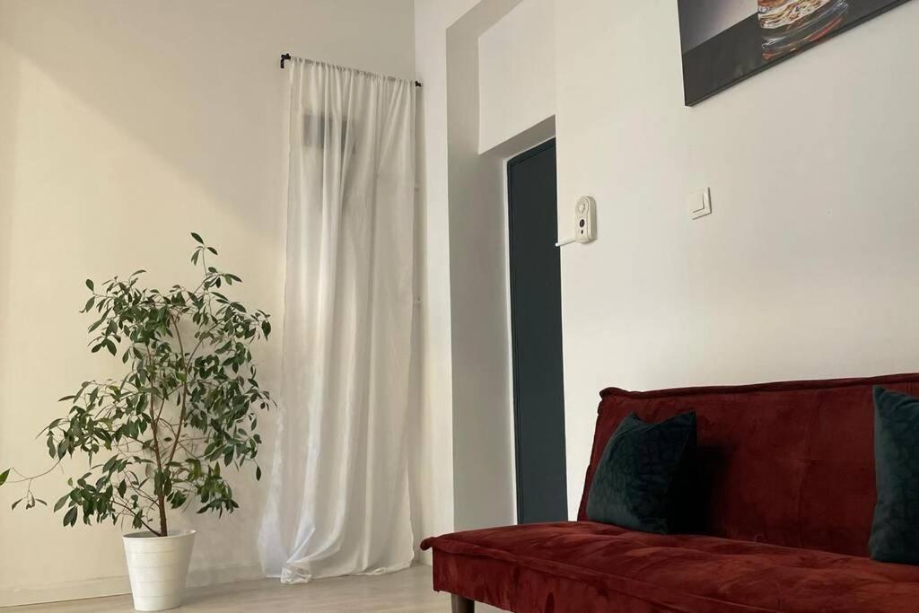 Outstanding 3Br Ultracentral Cityview Balcony Aaa Apartment Bucharest Luaran gambar