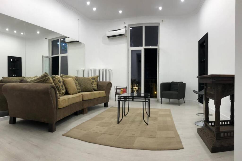 Outstanding 3Br Ultracentral Cityview Balcony Aaa Apartment Bucharest Luaran gambar